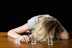 alkoholio poveikis moters organizmui